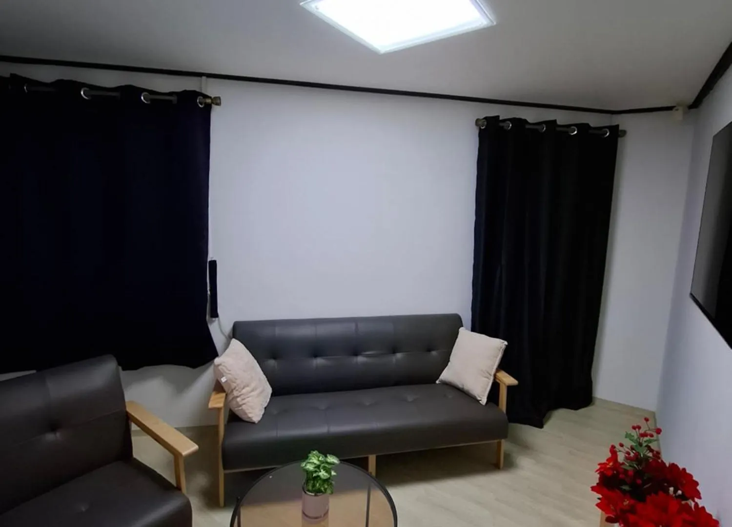 Apartment In Exciting Itaewon #15 Seoul South Korea